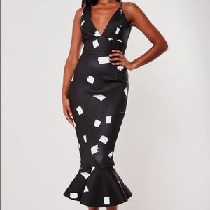 Missguided Black Abstract Print Plunge Scuba Midi Dress